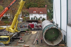 Die letzten großen Lagertanks werden demontiert